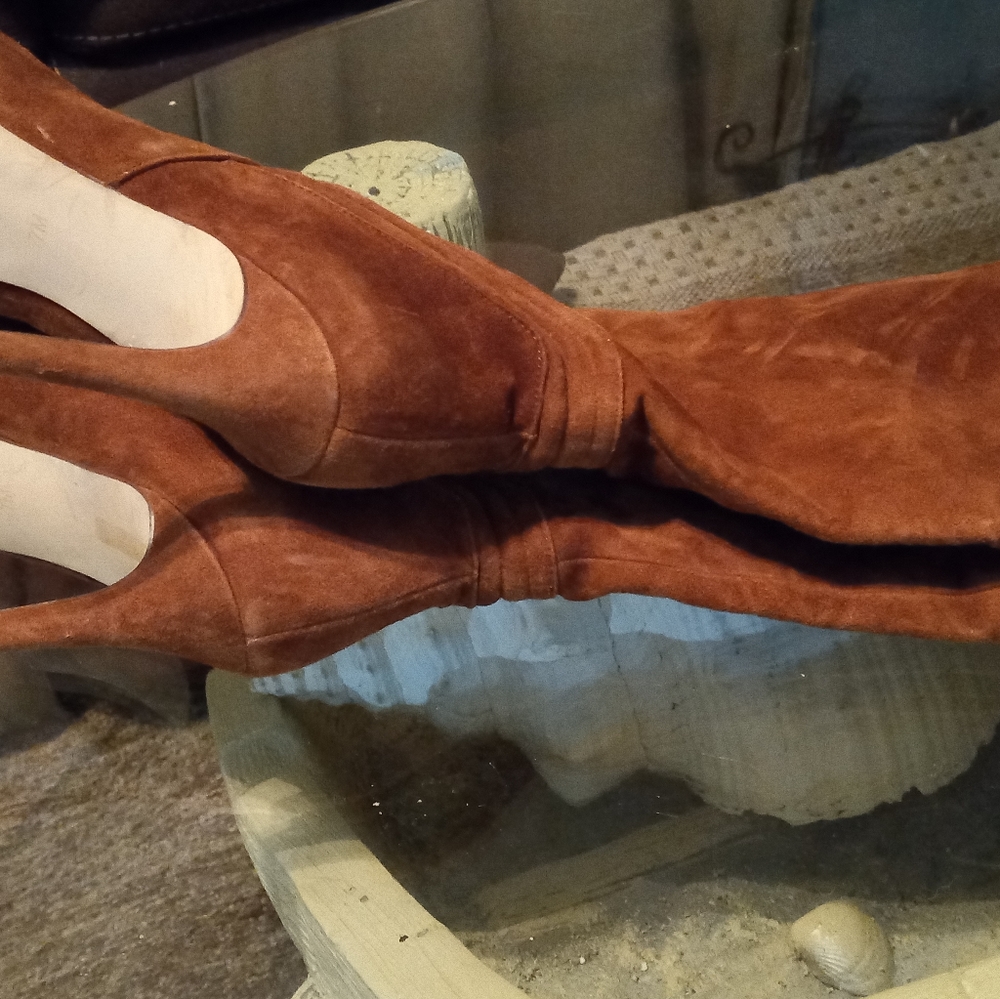 Guess knee high boots - Picture 3 of 4